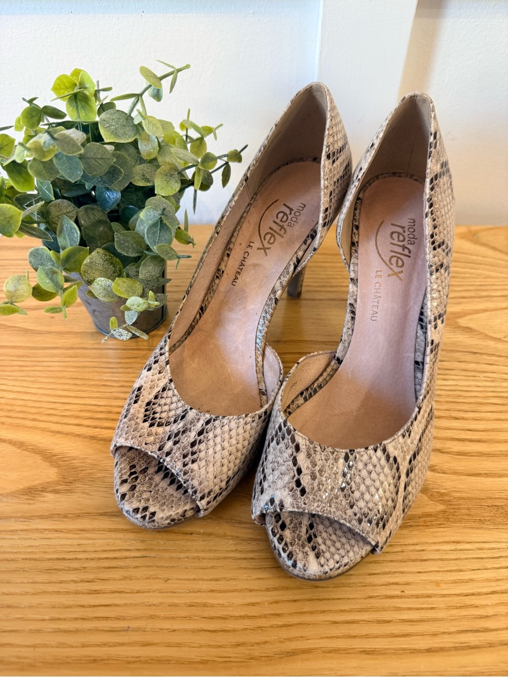 🌿2/$25 • Moda Reflex by Le Château Snakeskin-Print Peep-Toe Pumps